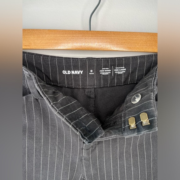 High-Waisted Pinstripe Pants - Picture 5 of 7